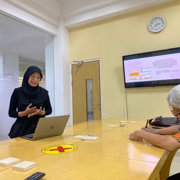 Mendidik dengan THR: Antara Reward, Pembelajaran Nilai, dan Tekanan Sosial