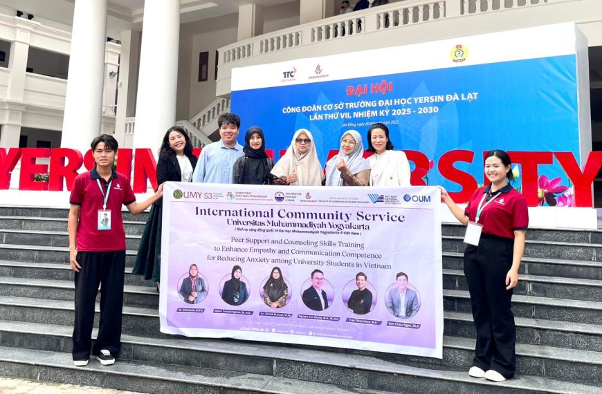 UMY Gelar Pelatihan Peer Support dan Keterampilan Konseling untuk Menurunkan Kecemasan bagi Mahasiswa di Vietnam
